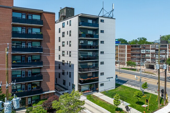 Photo - 82 Warren Rd