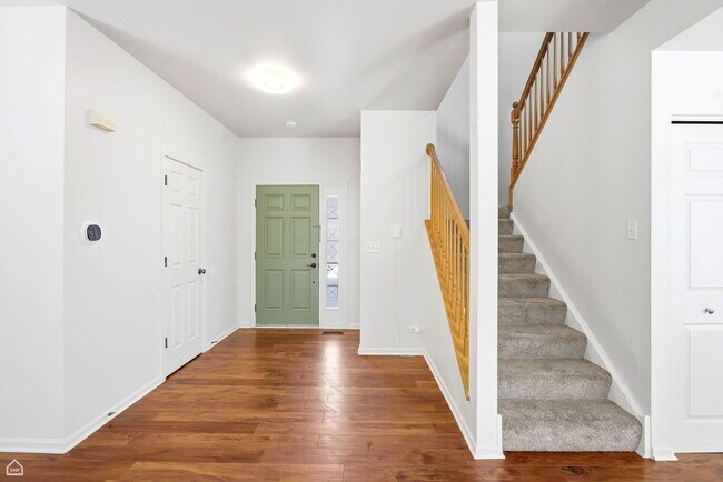 Photo - 487 W Hamlin Ln