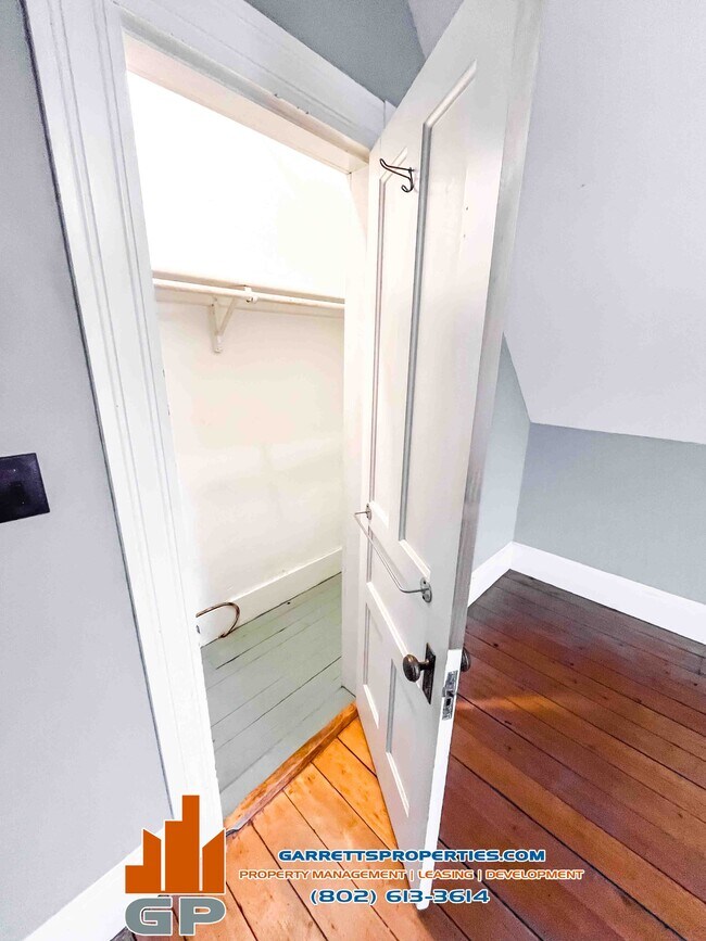 Photo - 24 Steeple Pl Unit 4