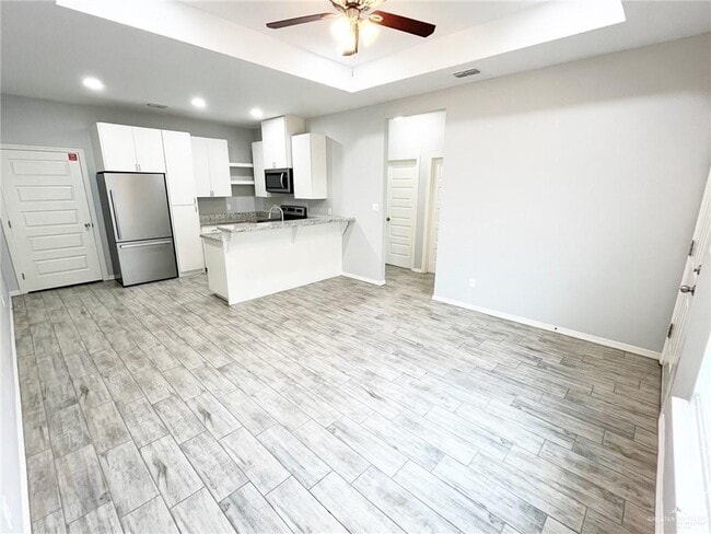 Photo - 12 West Dr Unit 3