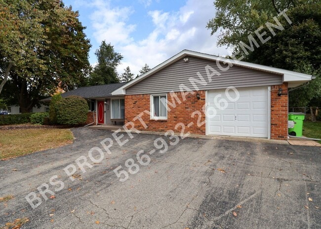 Photo - Newly Renovated 3-Bedroom Home for Rent – ...