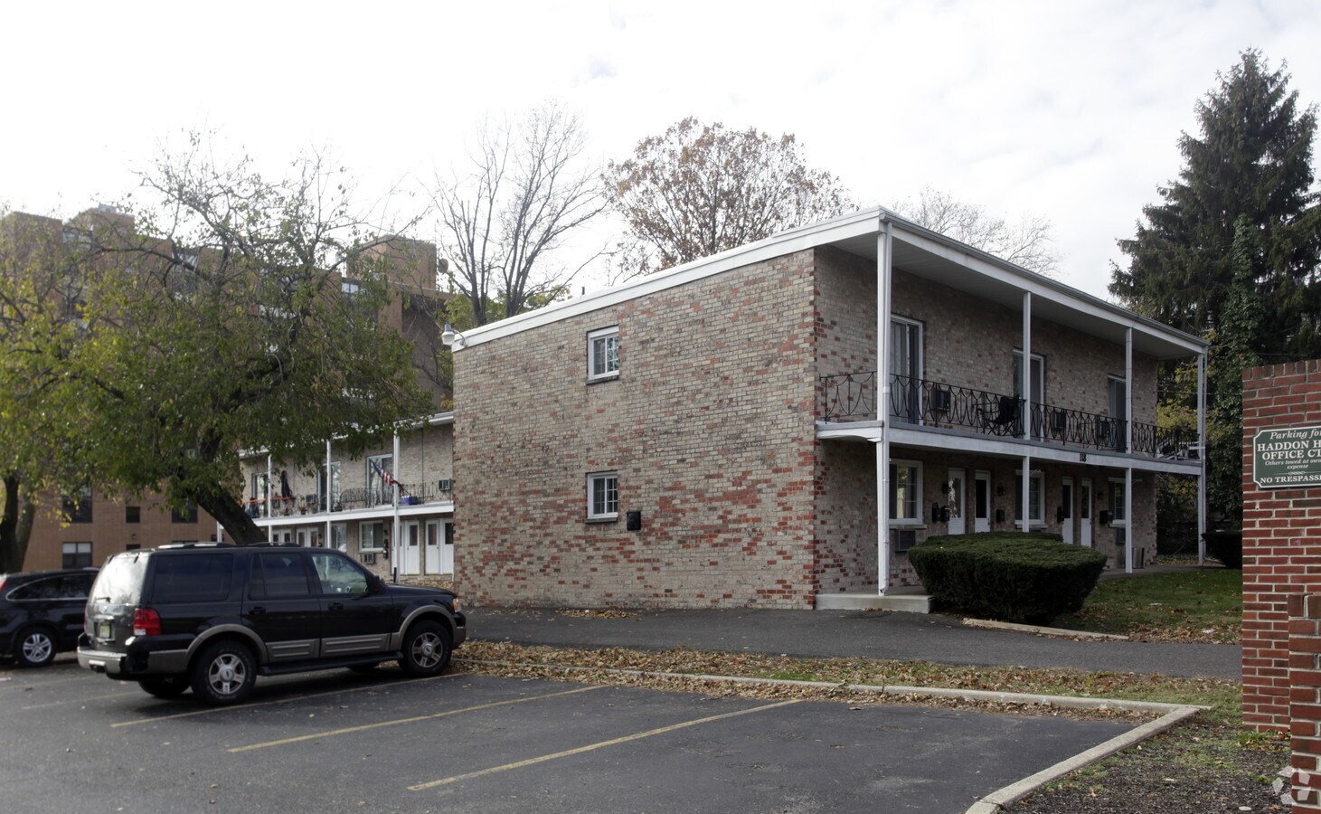 Photo - Station Court Apartments