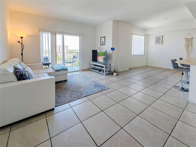 Photo - 1627 SW 37th Ave Unit 802