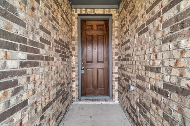 Photo - 25611 Reign Wayman Ct