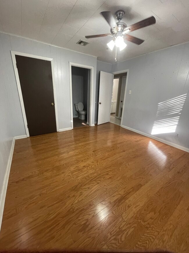 Photo - 155 S Riceland Rd