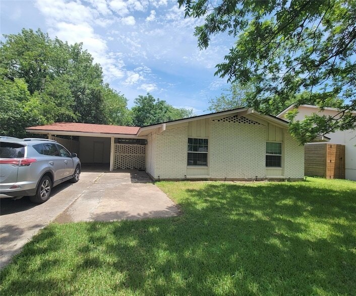 Photo - 1206 Dwyce Dr