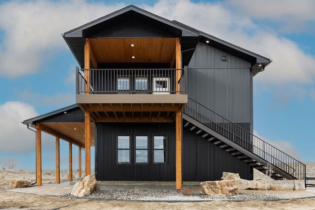 Photo - L2422OY Unit Upstairs