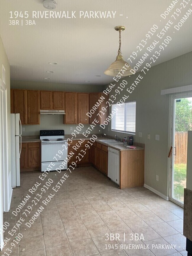 Photo - 1945 Riverwalk Pkwy Unit .