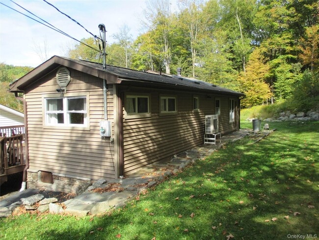 Photo - 18 Ashlee Meadow Rd
