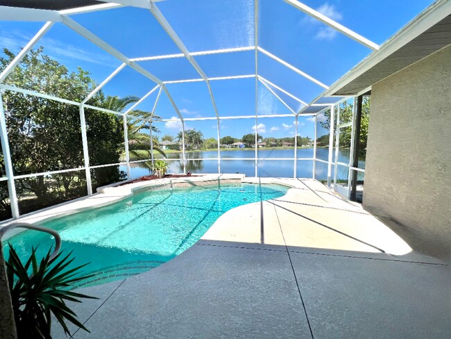 Photo - 6614 68th St E