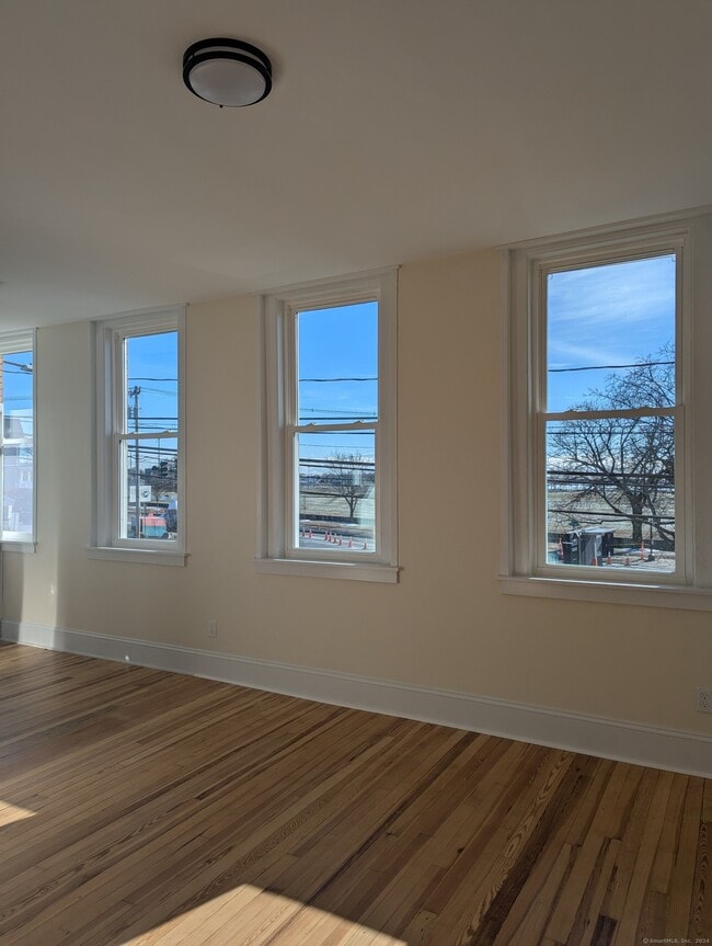 Photo - 213 Liberty Square Unidad A