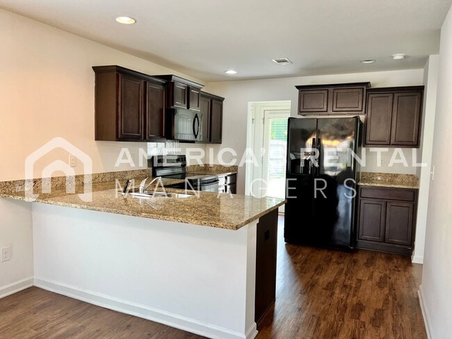 Photo - 16406 Waterbury Ln