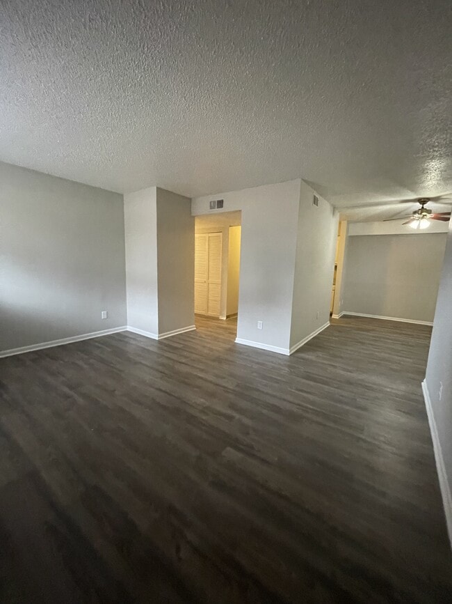 Photo - Stoneybrook Apartments