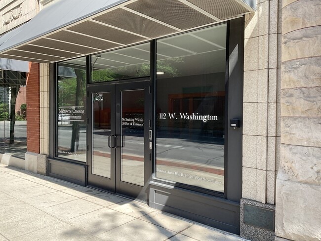 Photo - 112 W Washington Blvd