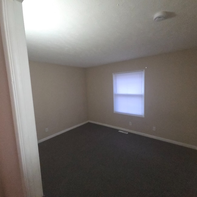 Photo - 7502 Valley Rd