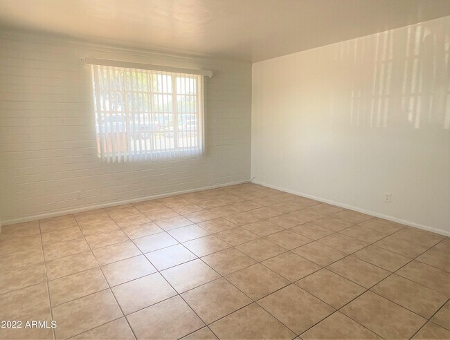 Photo - 636 S Olive Unit D