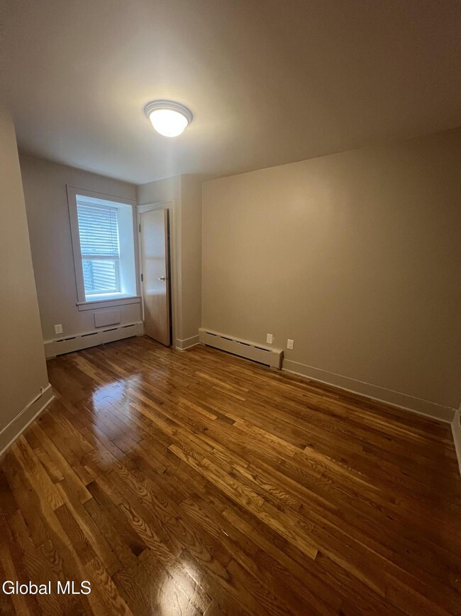 Photo - 26 Trinity Pl