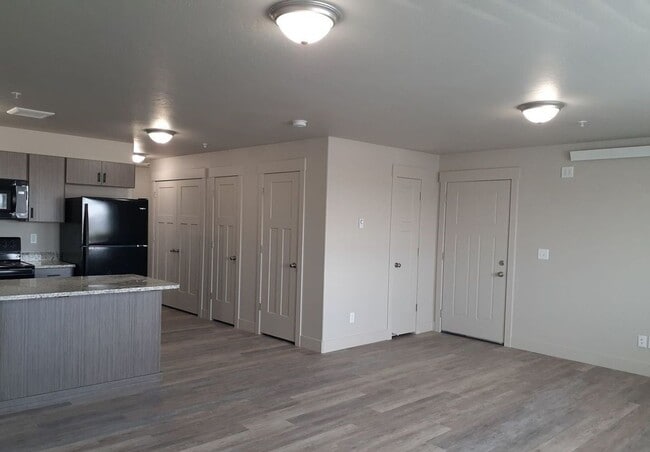 Photo - 5800 N Freedom Rd Unit #3