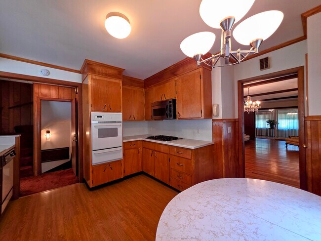 Photo - 97 White St Apartments Unit 2