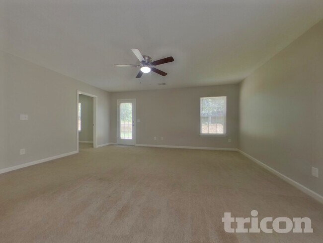 Photo - 109 Chatham Trace