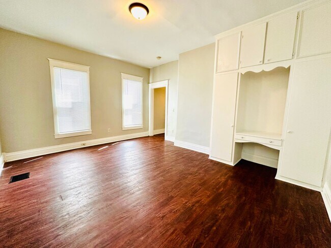 Photo - 621 E Burnett Ave Unidad 621 E. Burnett B