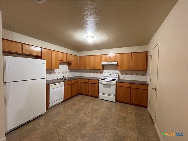 Photo - 1631 Yuma Trail