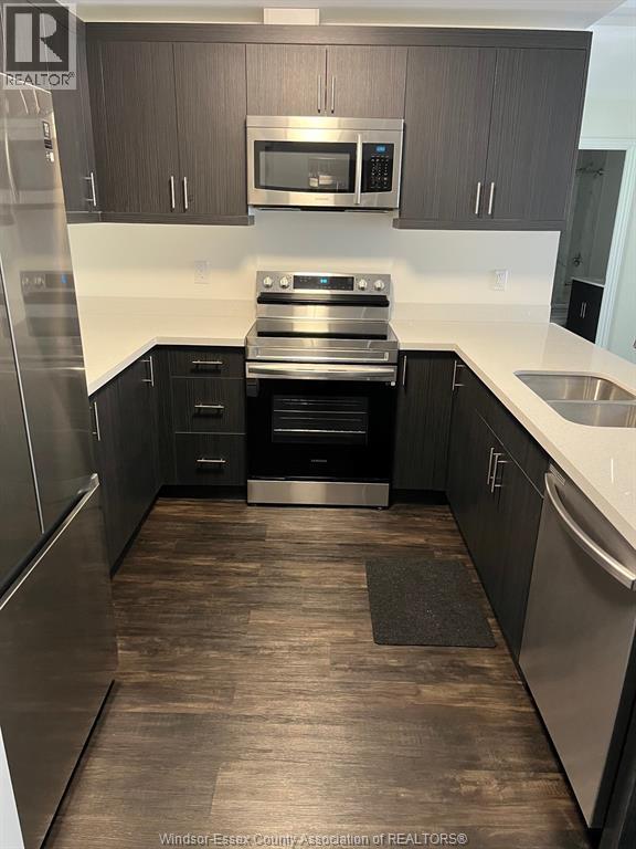 Photo - 1489 Banwell Rd Unité 427