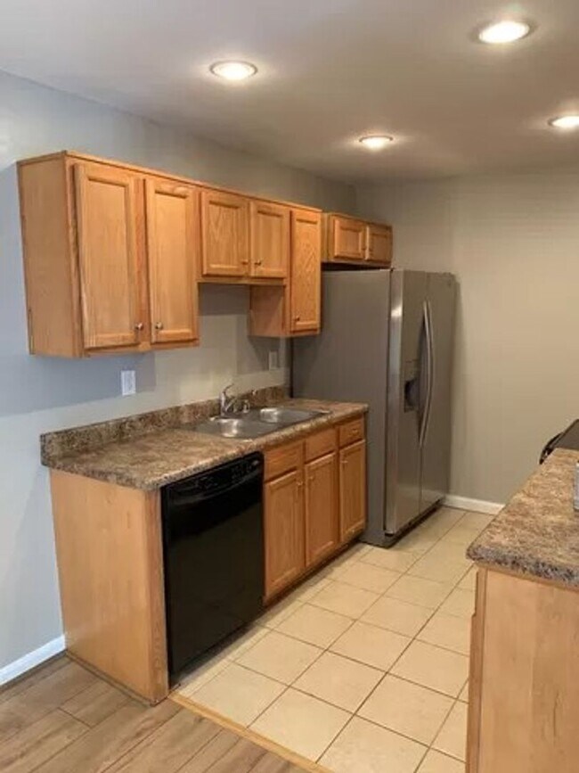 Photo - Spacious 2BR/2BA Condo in the Heart of Mid... Unit 12507-#102