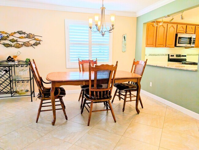 Photo - 2600 SE Ocean Blvd Unit Z6