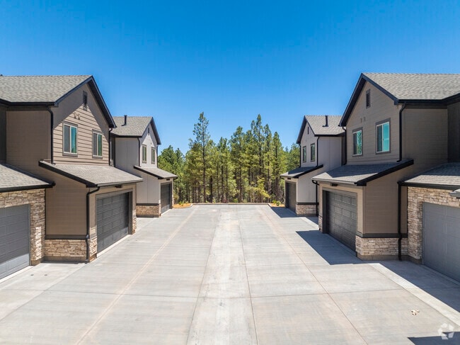 Photo - Canyon Del Rio Village Apartments + Townhomes