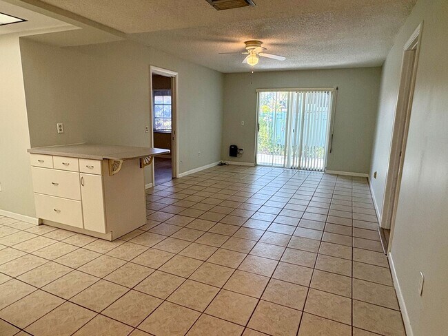 Photo - 2/2 First Floor in Poppleton Creek!