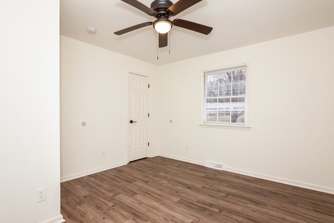 Photo - 316 Donna Ave