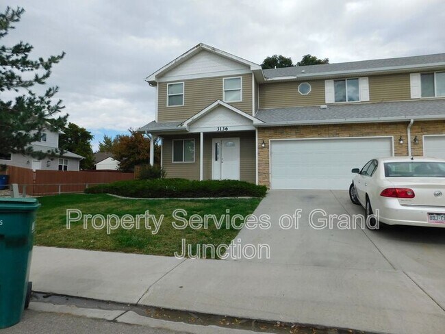 Photo - 3136 Shamrock Dr