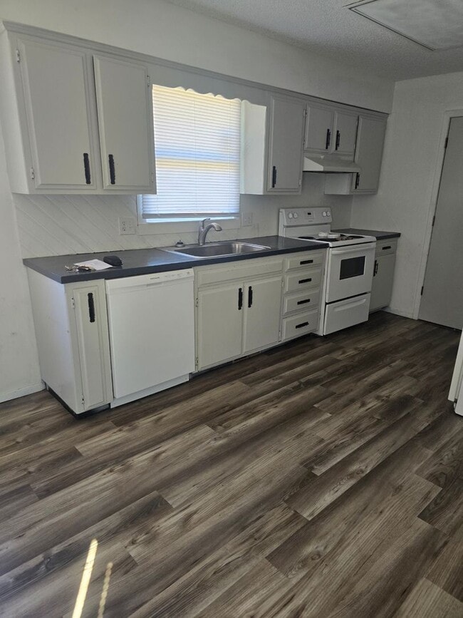 Photo - 4149 W Burbank St Unit A