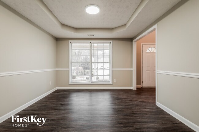 Photo - 835 Sweet Mill Ln