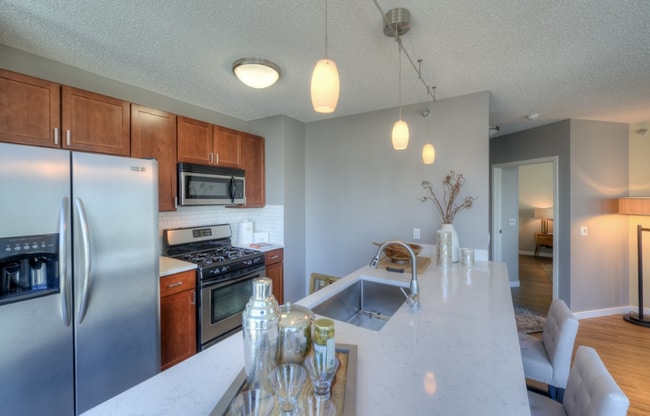 Photo - 350 E Ohio St