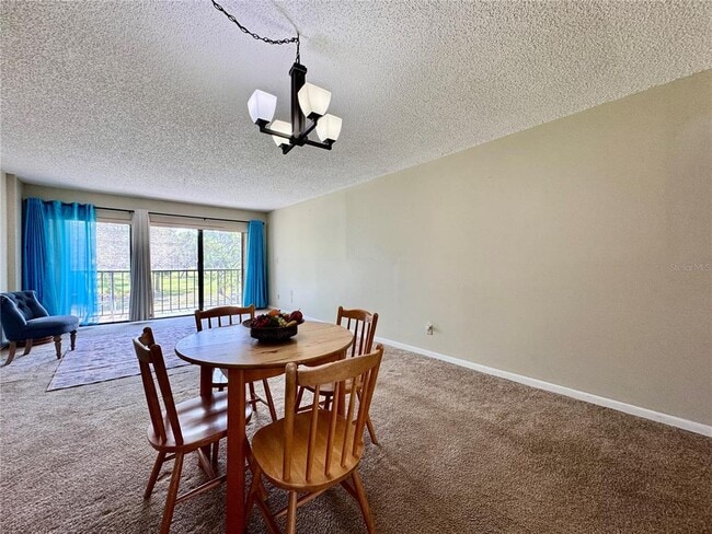 Photo - 2700 Cove Cay Dr Unidad 2B