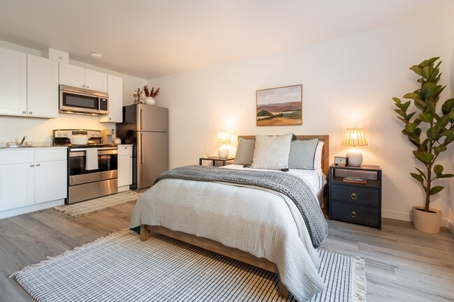 Photo - Safe Harbor Apartments