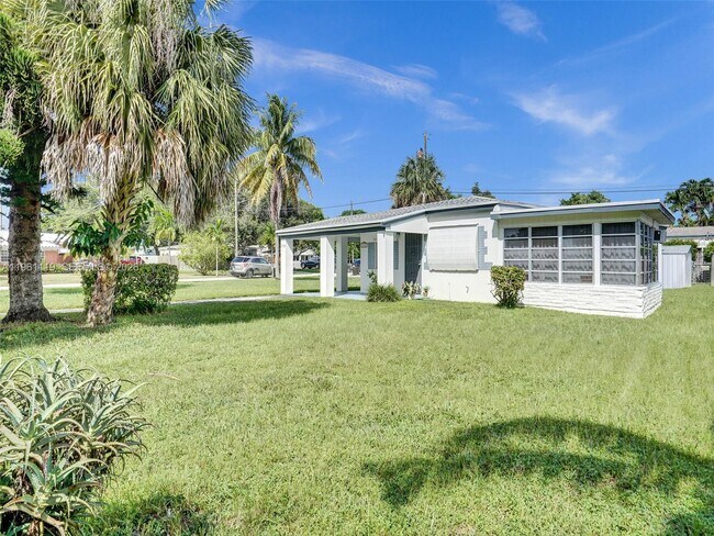 Photo - 17791 NE 13th Ave