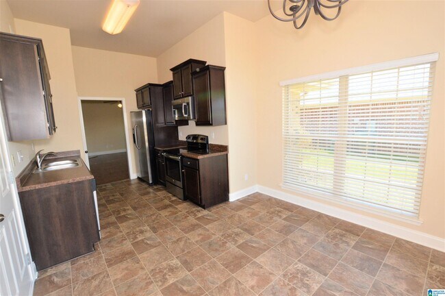 Photo - 122 Grasonville Rd