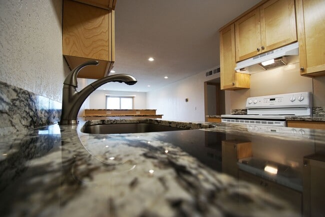 Photo - Pinto Suite Unit 410