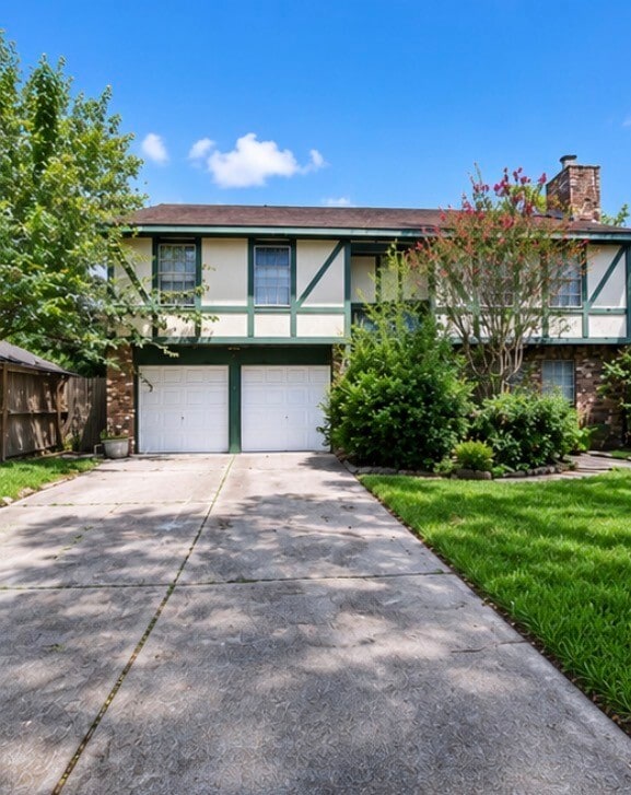 Photo - 379 Richvale Ln