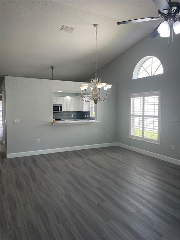 Photo - 7132 Melrose Pl