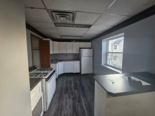 Photo - 619 Johnston St Unidad Apartment #3