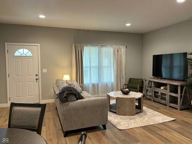 Photo - 2809 N Talbott St Unit A