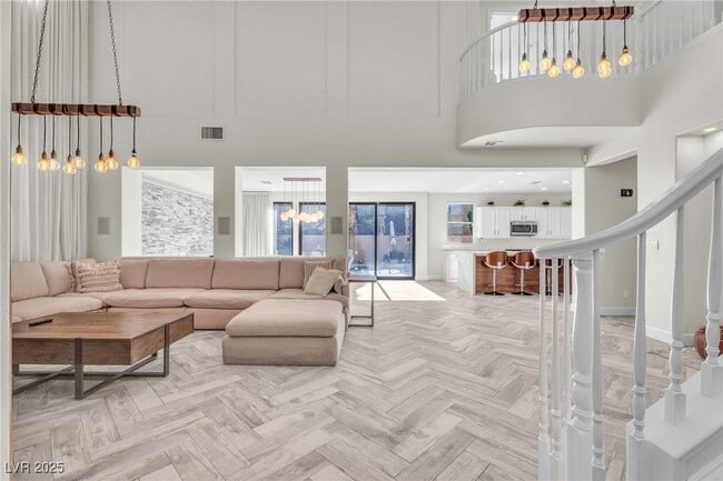 Photo - 9885 Shadycrest Ct