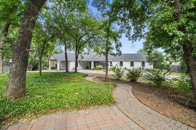 Photo - 8542 Meadowbrook Dr