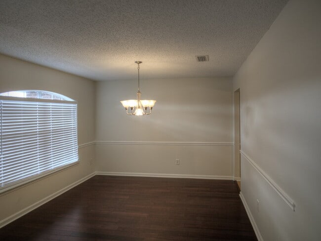 Photo - 3794 Blackthorn Ct