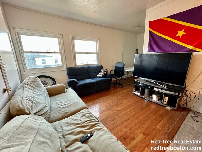 Photo - 14 Ashford St Unit 6