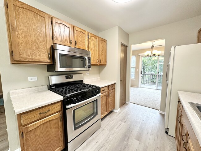 Photo - 1202 Clearview Ct